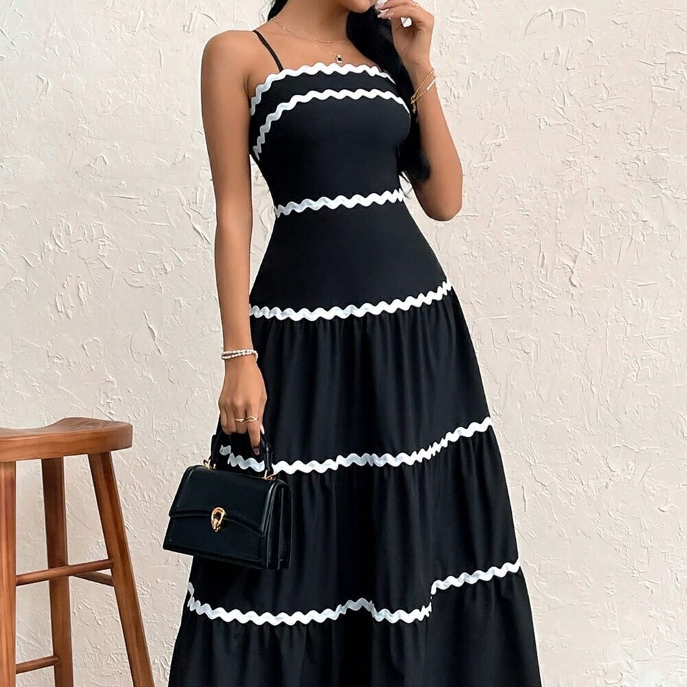 Black And White Sexy Women's Colorblock Spaghetti Strap A-Line Dress - Picture 3 of 7
